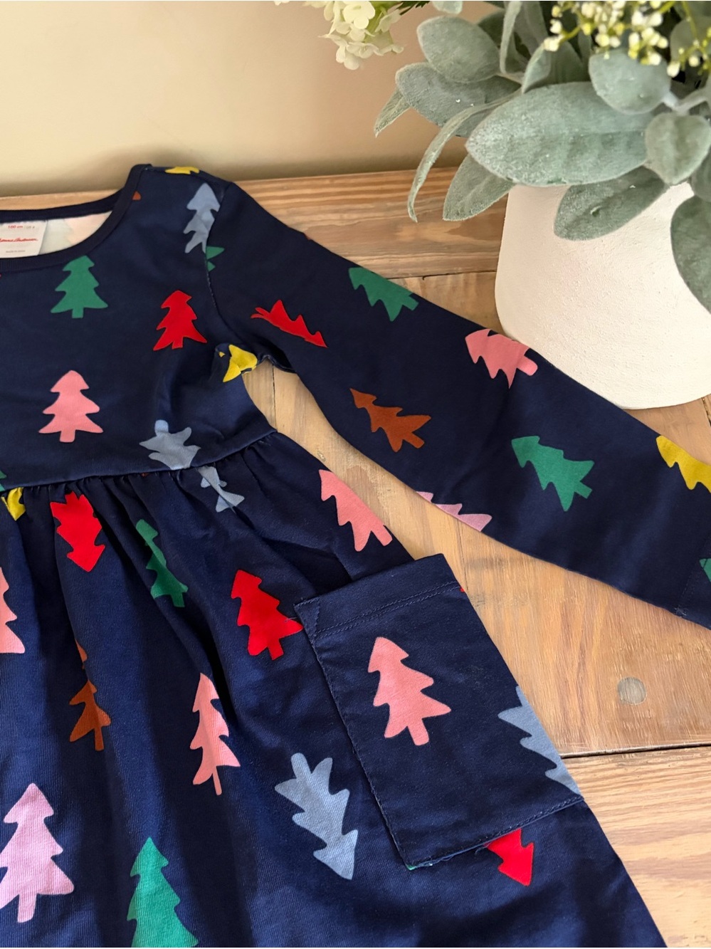 Hanna Andersson Navy Dress with Multicolor Tree Motif 🎄🆕